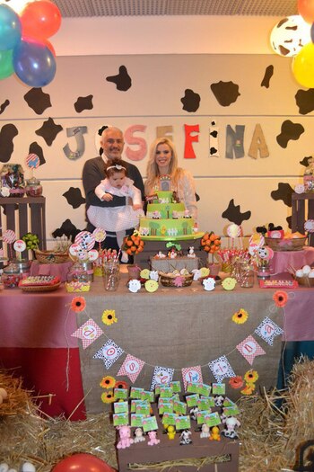 Lola Bezerra con su marido, Fernando Expósito y Josefina