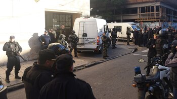 La entrada del tribunal donde estuvo Cantero (Télam)