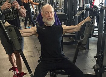 EN el gimnasio donde realiza