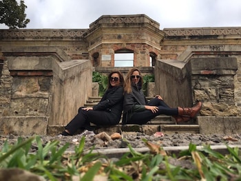 Jazmín Natour y su madre