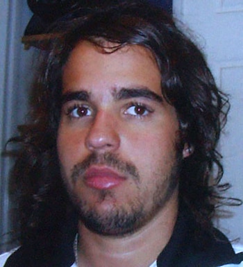 Ariel Malvino tenía 21 años