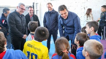 Sergio Massa, junto a los