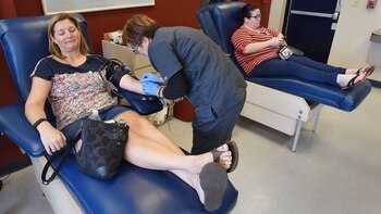 Una persona puede donar sangre