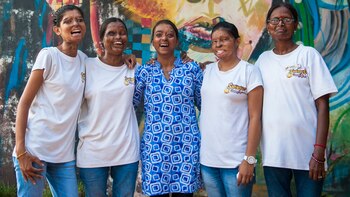 Las cinco mujeres indias víctimas