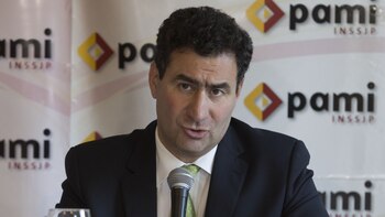 El director del PAMI, Carlos