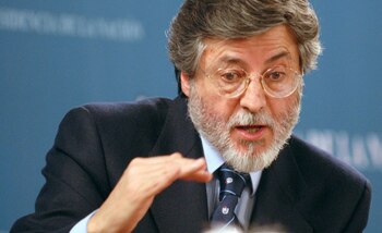 El titular de la AFIP dijo que hay “un menú de posibilidades” para exteriorizar dólares.