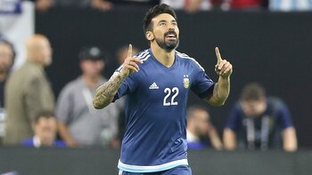 Lavezzi no juega un partido oficial desde la Copa América Centenario 2016 (EFE)