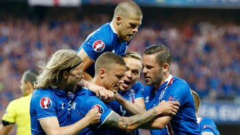 Islandia clasificó para cuartos después