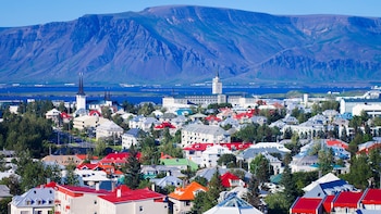 La capital de Islandia buscar