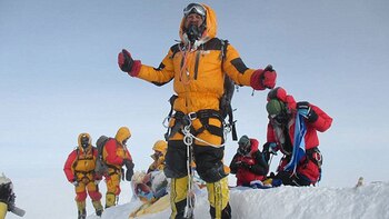 Satyarup Siddhanta dice que subió