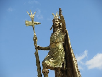 A los congresales reunidos en