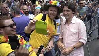 Trudeau fue acompañado por otros