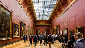 Los turistas aman los museos,