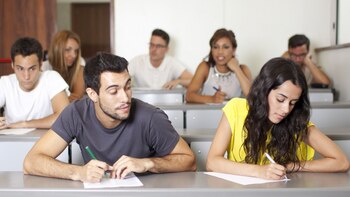 Copiarse en un examen, una