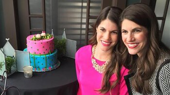 Las hermanas gemelas Sarah Mariuz