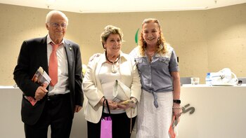 El padre Ángel, Paloma Gómez