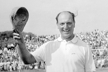 1967: Roberto De Vicenzo se consagra campeón del Abierto Británico de golf. El golfista nacido en Buenos Aires ingresó en la historia grande del deporte argentino