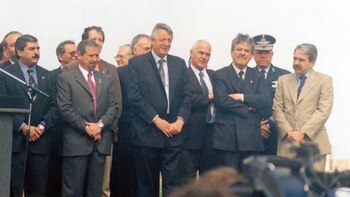 En primera fila, Néstor Kirchner,