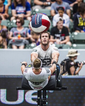 Práctica grupal en los CrossFit