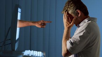 Quienes ven pornografía más de