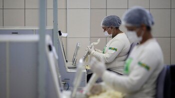 Así fabrican los condones que