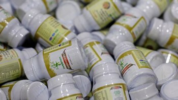 Swaarnim Natuscience Dermocure+, las cápsulas