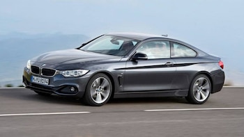 El modelo de BMW alcanza una velocidad máxima de 250 kilómetros por hora