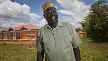 Malik Obama es hijo del