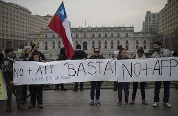La presidenta Michelle Bachelet intenta reformar el actual sistema (AFP)