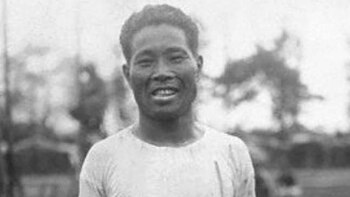 Shizo Kanakuri se muestra sonriente