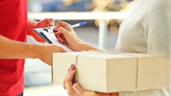 La entrega de paquetes a