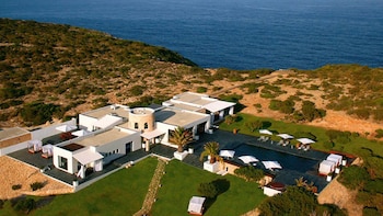 Bale gastó 500 mil dólares