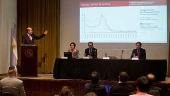 Las entidades tendrán libertad para flexibilizar el horario para operar en cambios por internet (BCRA)