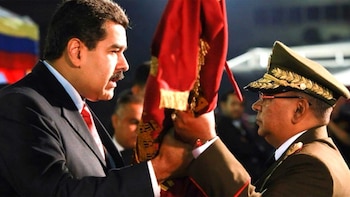 Reverol Torres junto a Nicolás