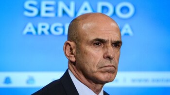 Gustavo Arribas (Charly Diaz Azcue