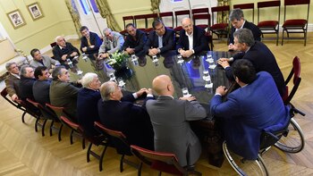 Al gobierno le falta hacer