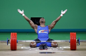 Figueroa festeja tras conseguir la