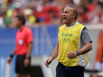 Julio Olarticoechea se hizo cargo