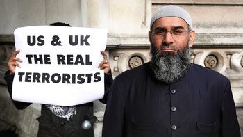 Anjem Choudary, durante una protesta