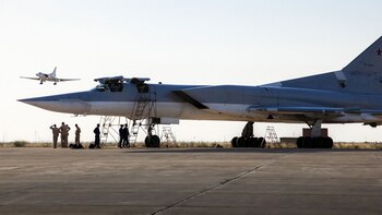 Bombarderos supersónicos Tu-22M, de la