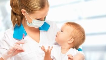 En el Calendario de Vacunación la vacuna contra la varicela se recomienda a los 15 meses (Shuttestock)