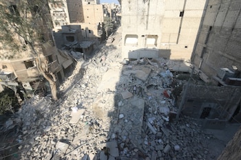 Escombros de la casa de la familia del niño Omran Daqneesh (Reuters)