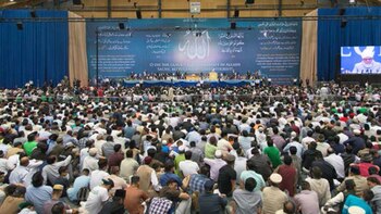 El encuentro masivo de los