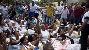 Una protesta de las Damas