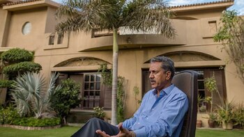 Waseem Akhtar, el alcalde de Karachi