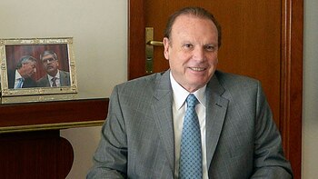 Raúl Othacehé (72), ex intendente