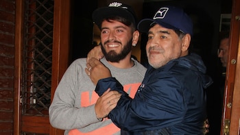 Diego Maradona y Junior se