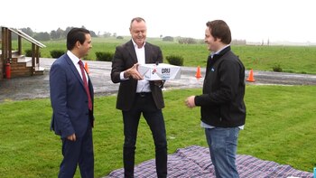 Ejecutivos de Domino’s muestran cómo