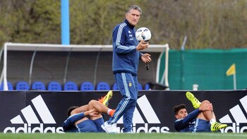 Bauza podría citar a jugadores