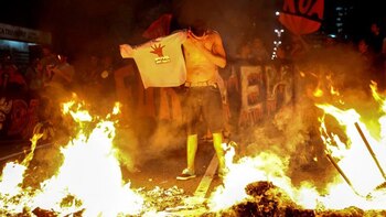 Simpatizantes de Dilma Rousseff se